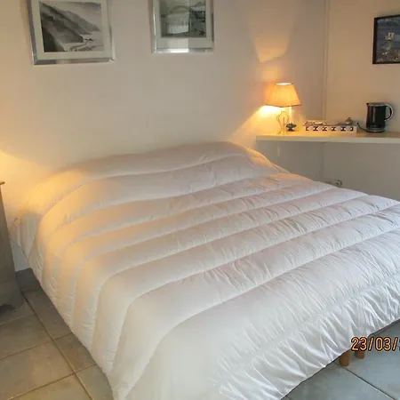 Chambres D'hotes Barbecane فندق مبيت وإفطار *
