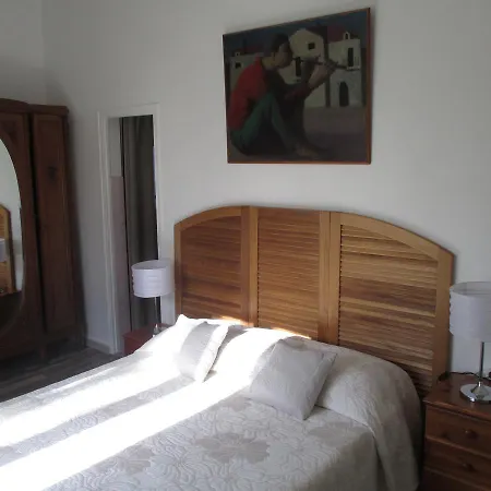 Chambres D'hotes Barbecane Bed & Breakfast *
