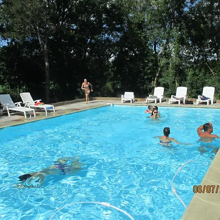 Chambres D'hotes Barbecane مارانس